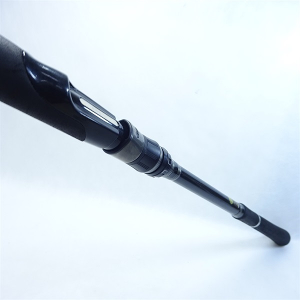 サーフトライブＳＴＨＳー１１１２ＭＨ